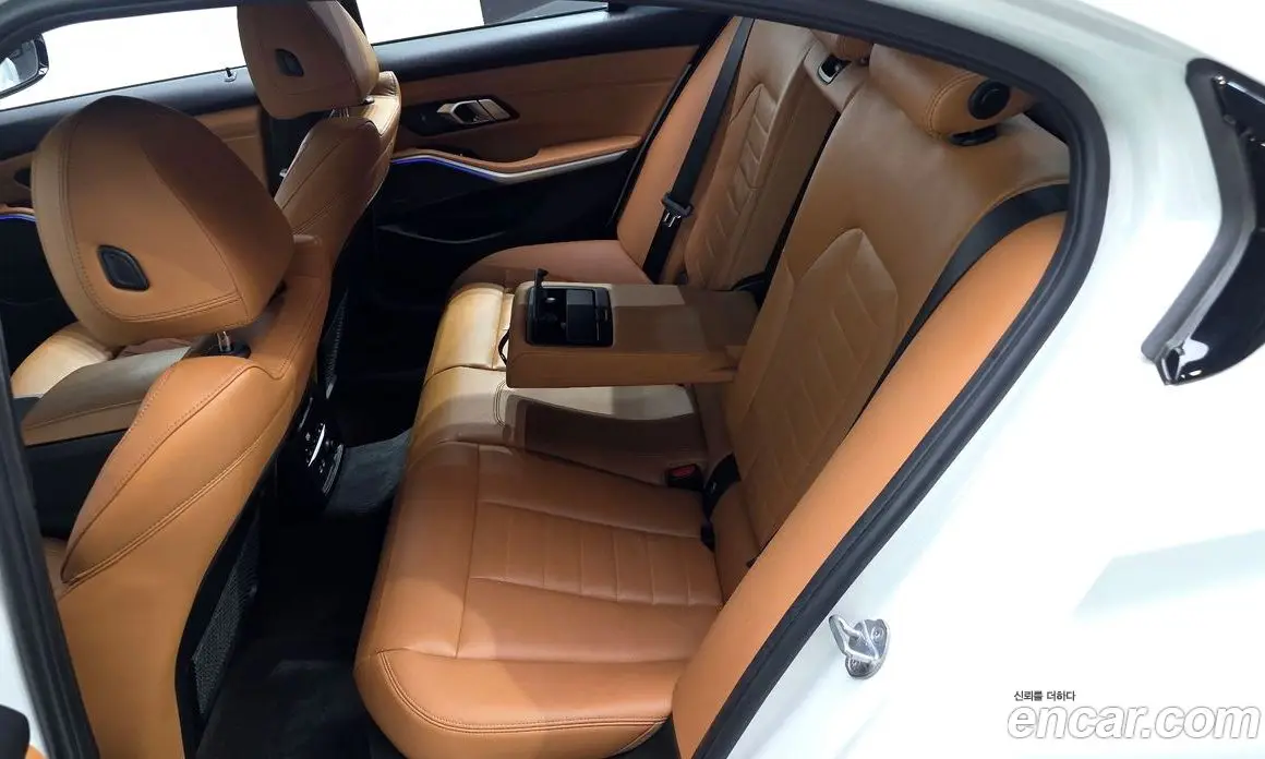 BMW 3 серия 2019 2.0 автомат (гидро), фото 18