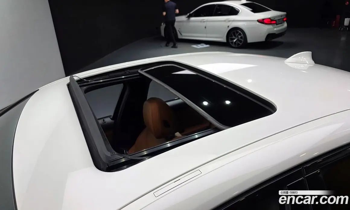 BMW 3 серия 2019 2.0 автомат (гидро), фото 23