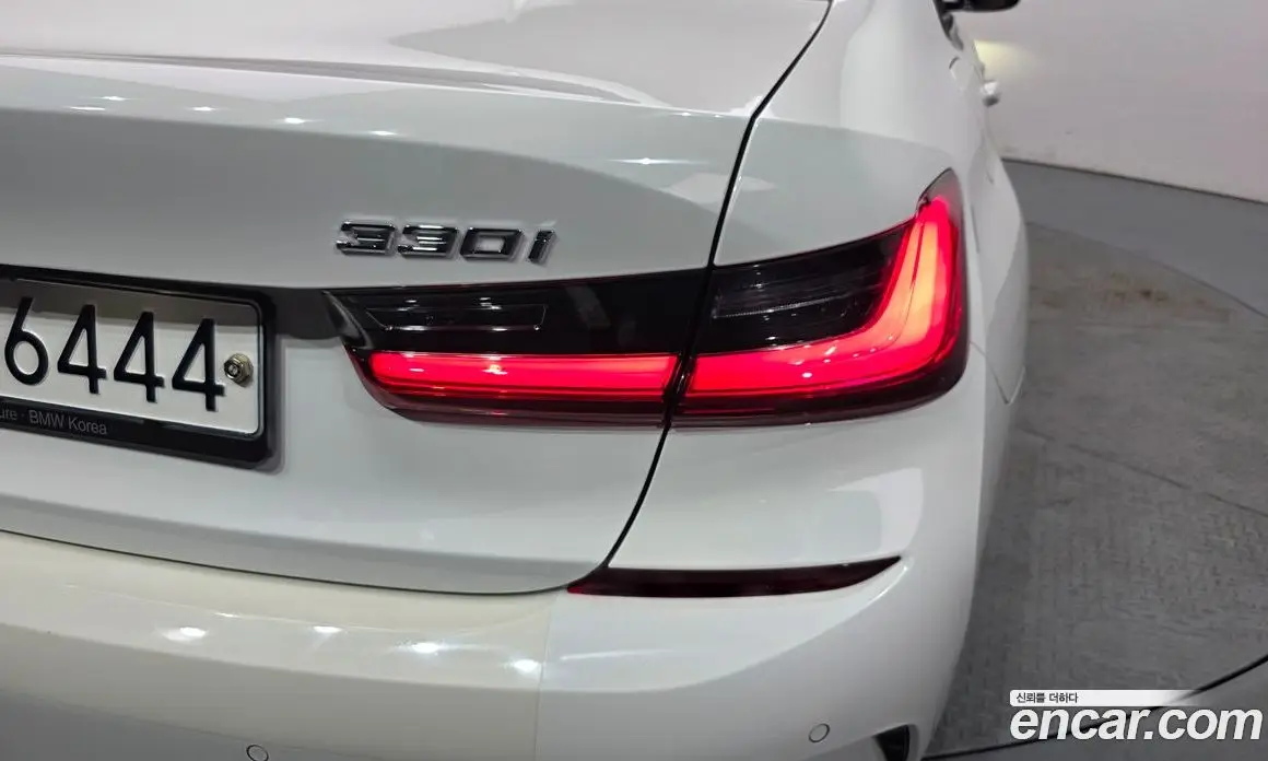 BMW 3 серия 2019 2.0 автомат (гидро), фото 9