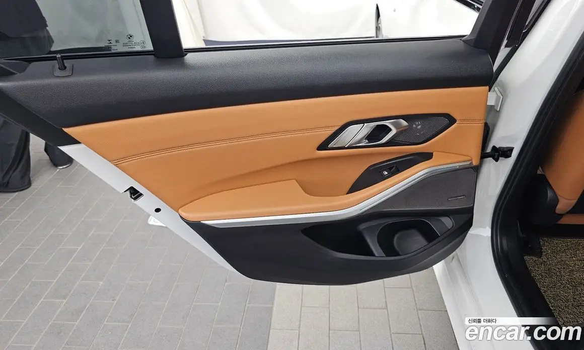 BMW 3 серия 2019 2.0 автомат (гидро), фото 15