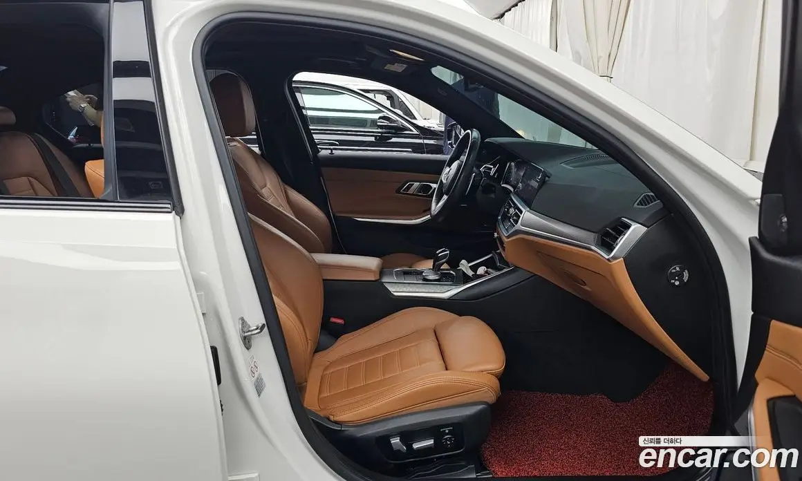 BMW 3 серия 2019 2.0 автомат (гидро), фото 17