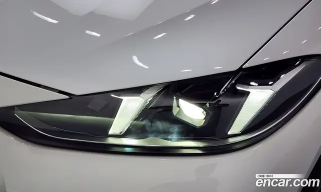BMW 4 серия 2025 2.0 автомат (гидро), миниатюра 8