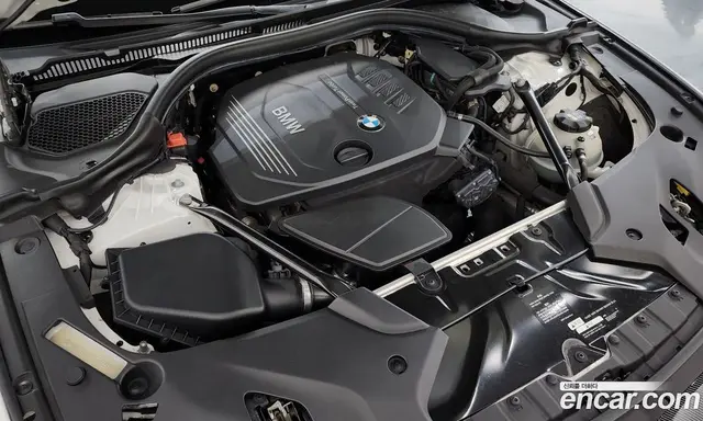 BMW 5 серия 2017 2.0 автомат (гидро), миниатюра 5