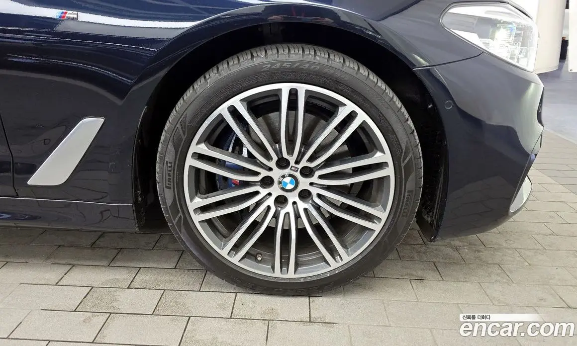 BMW 5 серия 2019 2.0 автомат (гидро), фото 5