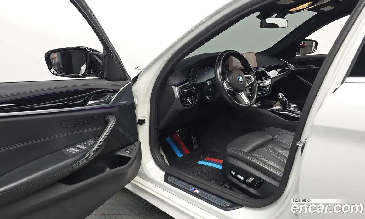 BMW 5 серия 2019 2.0 автомат (гидро), фото 12
