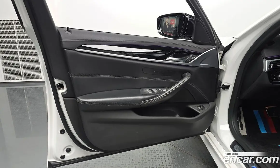 BMW 5 серия 2019 2.0 автомат (гидро), фото 13