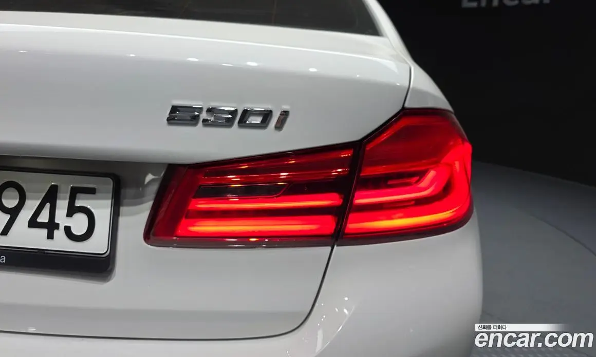 BMW 5 серия 2020 2.0 автомат (гидро), фото 9
