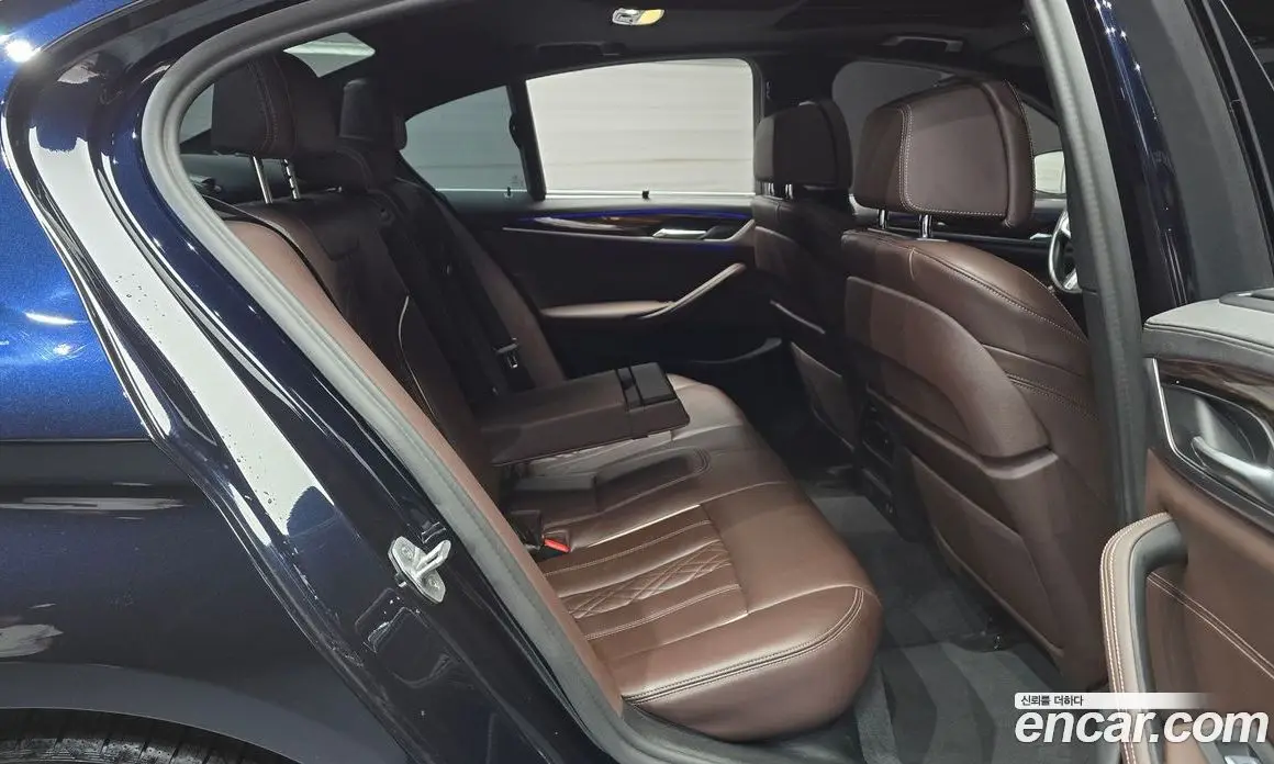 BMW 5 серия 2022 2.0 автомат (гидро), фото 17