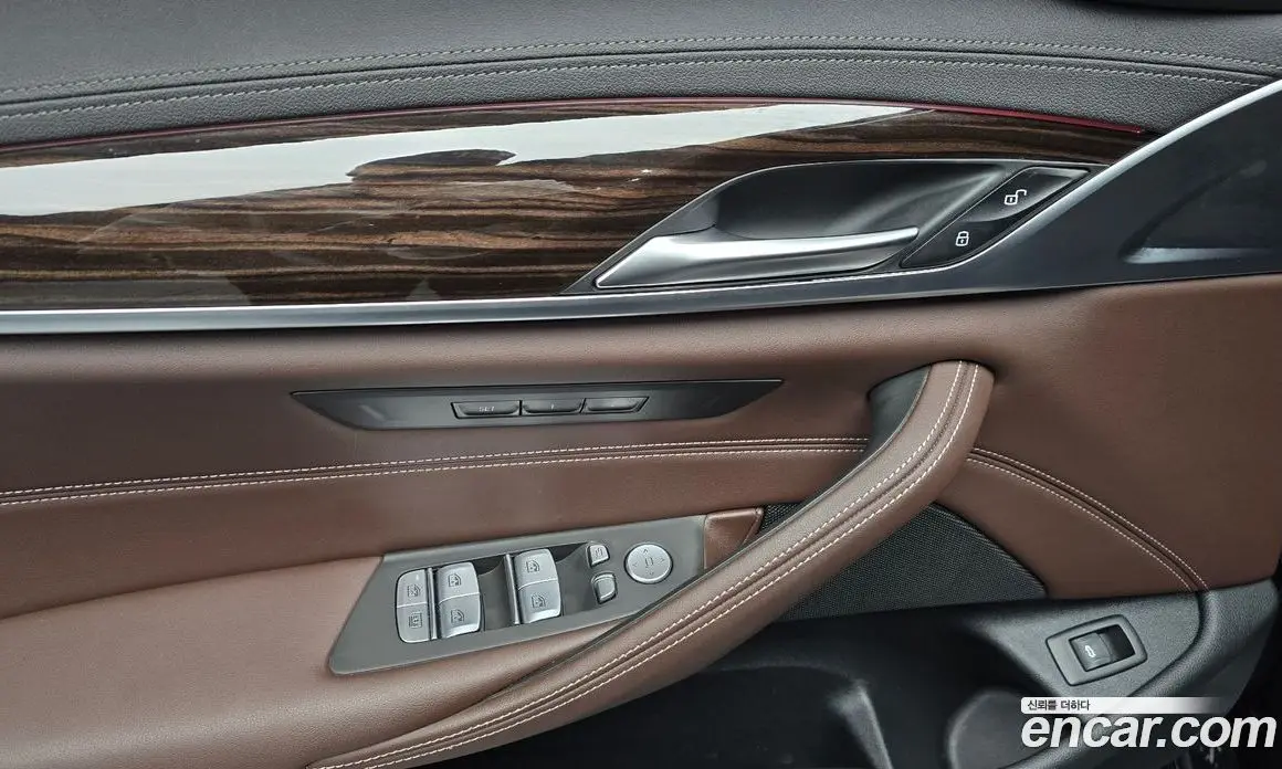 BMW 5 серия 2022 2.0 автомат (гидро), фото 23