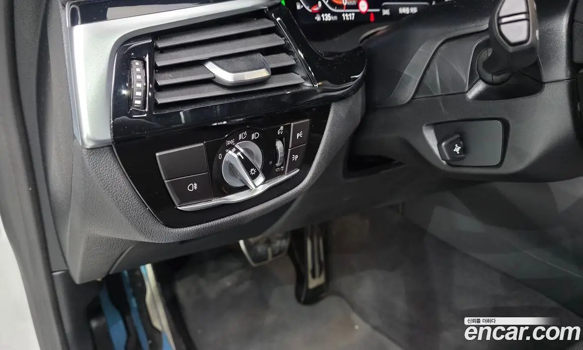 BMW 5 серия 2022 2.0 автомат (гидро), фото 26