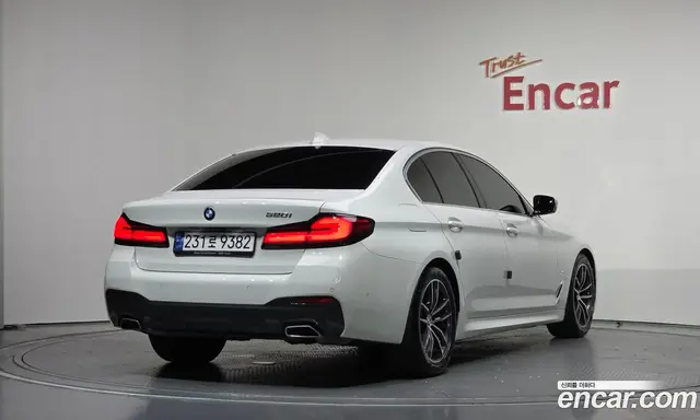 BMW 5 серия, 2023, 20 849 км