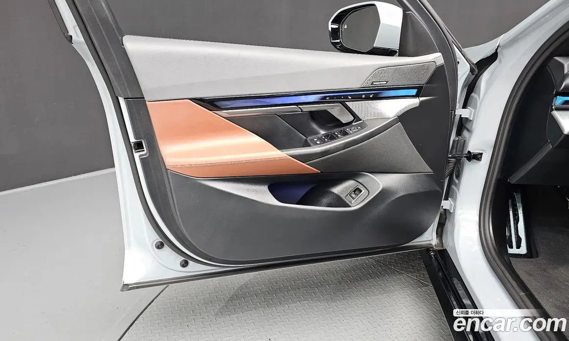 BMW 5 серия 2024 2.0 автомат (гидро), фото 14