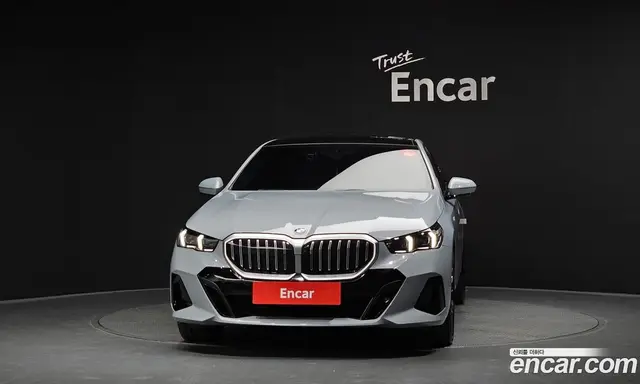 BMW 5 серия 2024 2.0 автомат (гидро), миниатюра 3