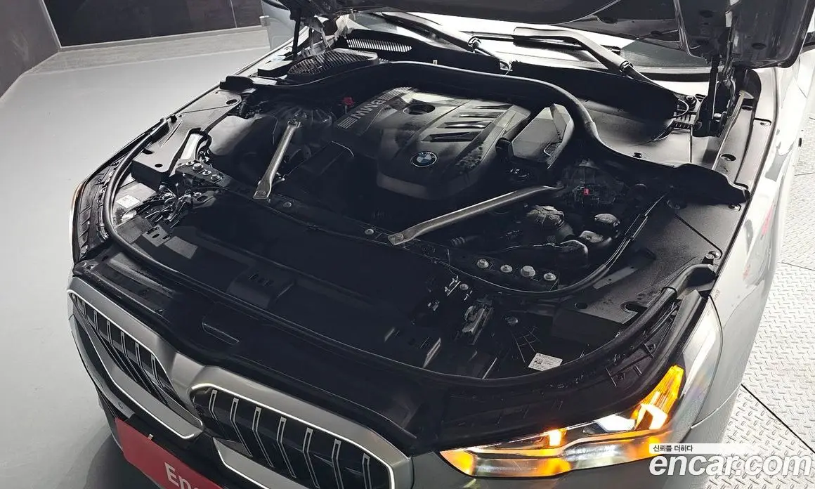 BMW 5 серия 2024 2.0 автомат (гидро), фото 6