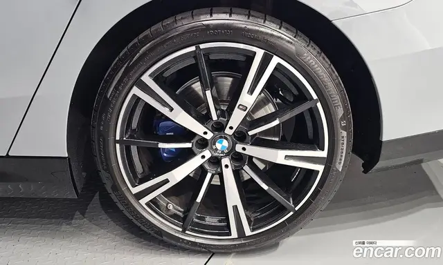 BMW 5 серия 2024 2.0 автомат (гидро), миниатюра 7