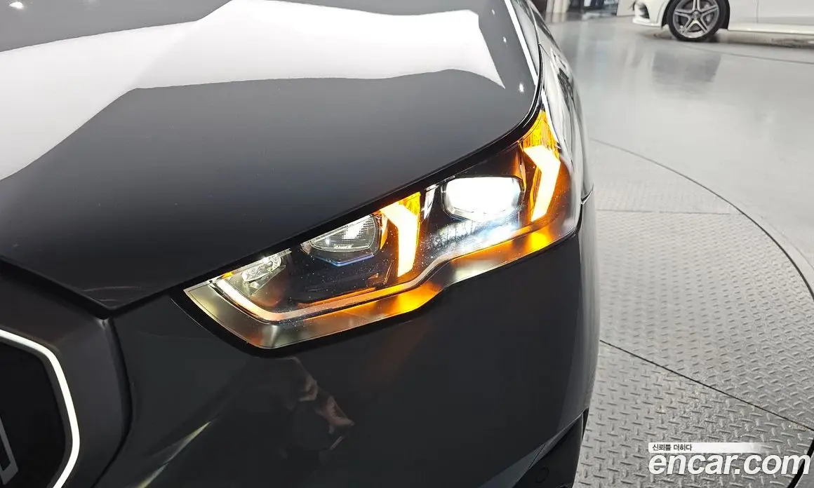 BMW 5 серия 2024 2.0 автомат (гидро), фото 8