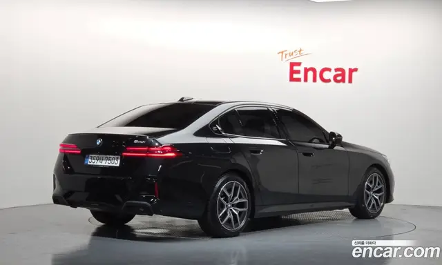 BMW 5 серия 2025 2.0 автомат (гидро), миниатюра 2