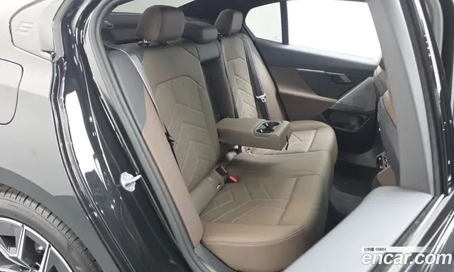 BMW 5 серия 2025 2.0 автомат (гидро), миниатюра 12