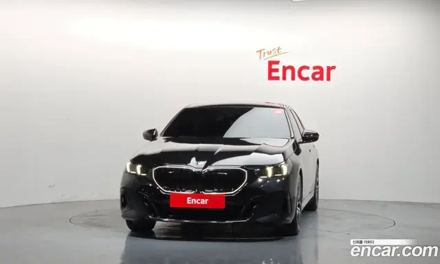BMW 5 серия 2025 2.0 автомат (гидро), миниатюра 3