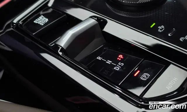 BMW 5 серия 2025 2.0 автомат (гидро), миниатюра 9