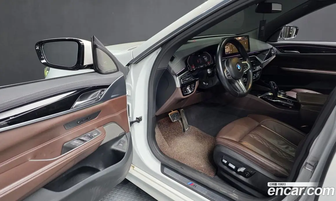 BMW 6 серия 2021 3.0 автомат (гидро), фото 13