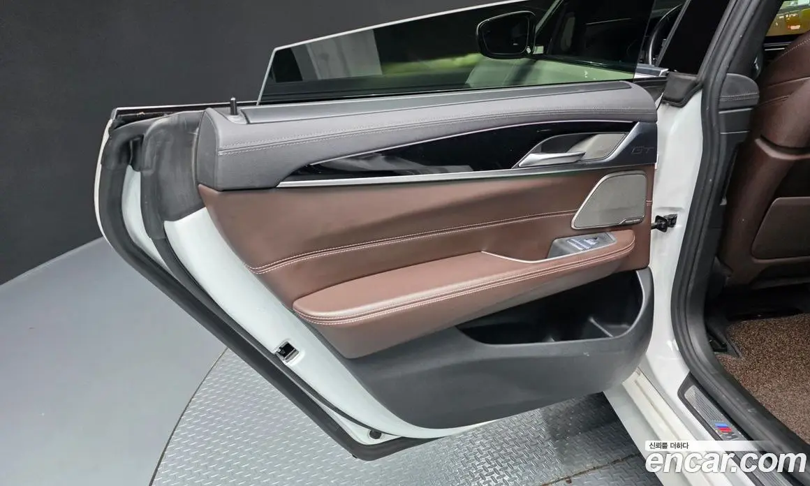 BMW 6 серия 2021 3.0 автомат (гидро), фото 15
