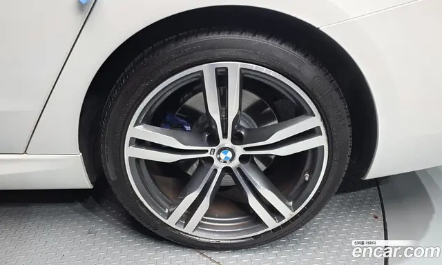 BMW 6 серия 2021 3.0 автомат (гидро), миниатюра 7