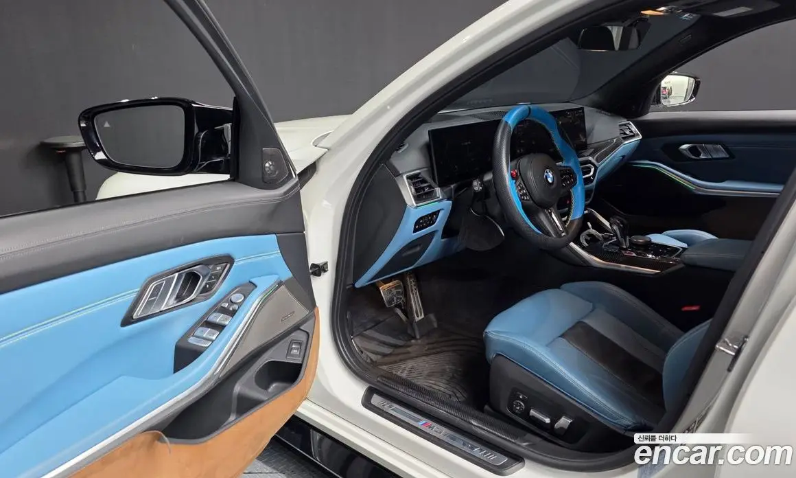 BMW M3 2023 3.0 автомат (гидро), фото 13