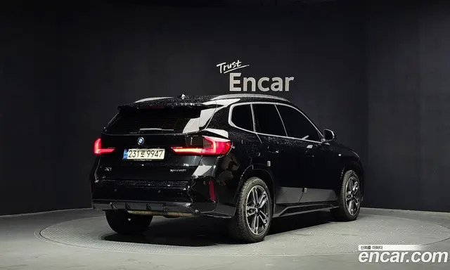 BMW X1 2023 2.0 автомат (гидро), миниатюра 2