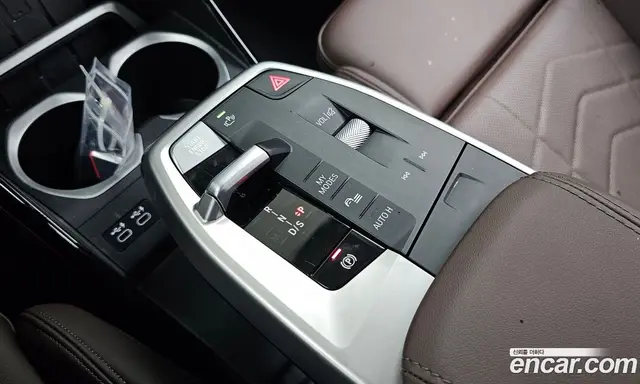 BMW X1 2023 2.0 автомат (гидро), миниатюра 12