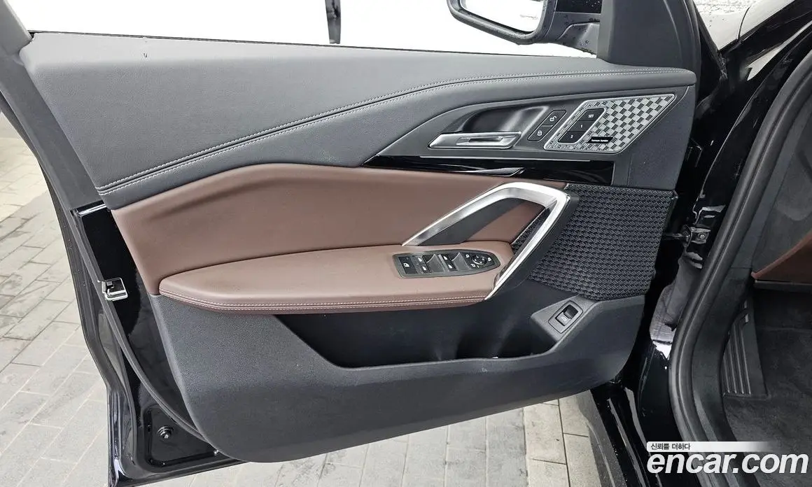 BMW X1 2023 2.0 автомат (гидро), фото 14