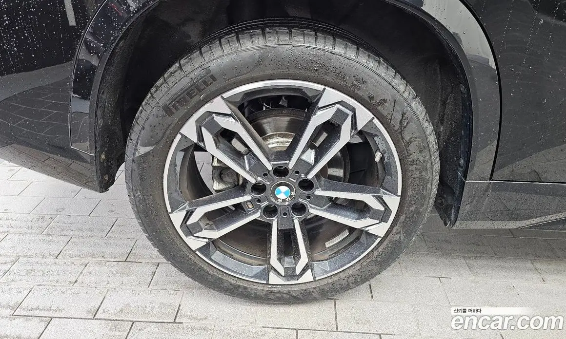 BMW X1 2023 2.0 автомат (гидро), фото 5