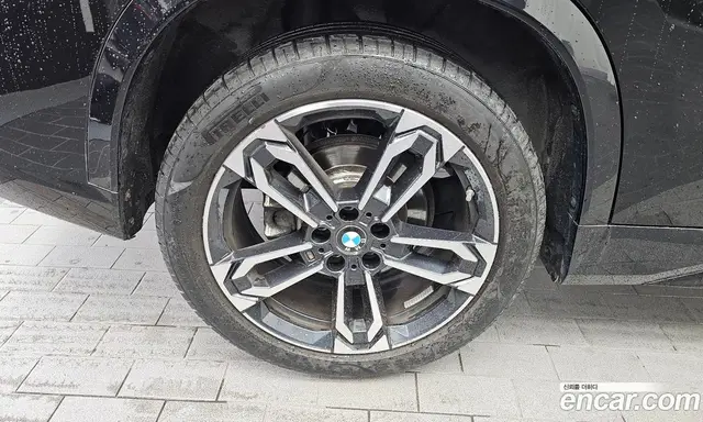 BMW X1 2023 2.0 автомат (гидро), миниатюра 5