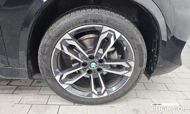 BMW X1 2023 2.0 автомат (гидро), миниатюра 7
