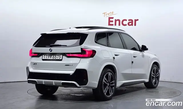 BMW X1 2024 2.0 автомат (гидро), миниатюра 2