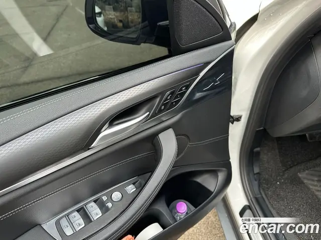 BMW X4 2021 2.0 автомат (гидро), миниатюра 11