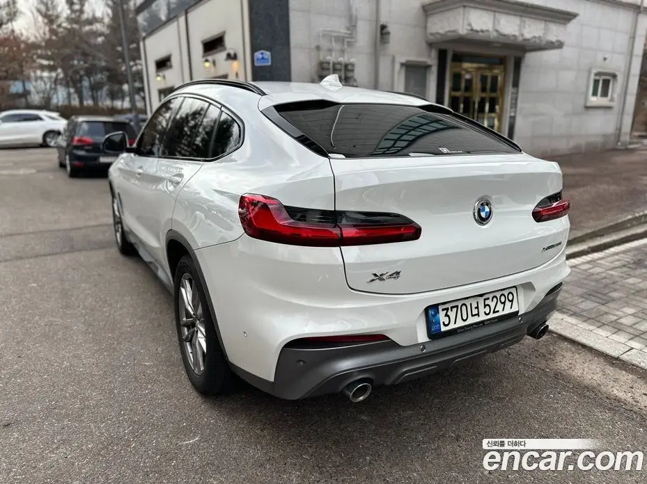 BMW X4 2021 2.0 автомат (гидро), фото 4