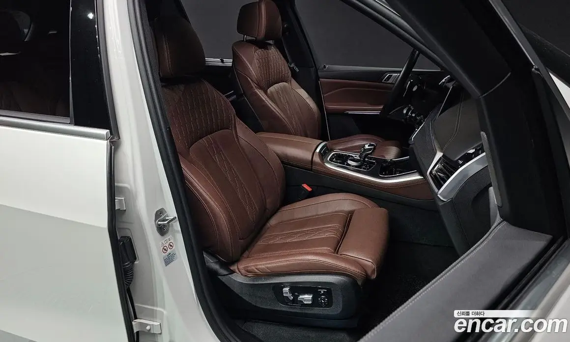 BMW X5 2023 3.0 автомат (гидро), фото 16