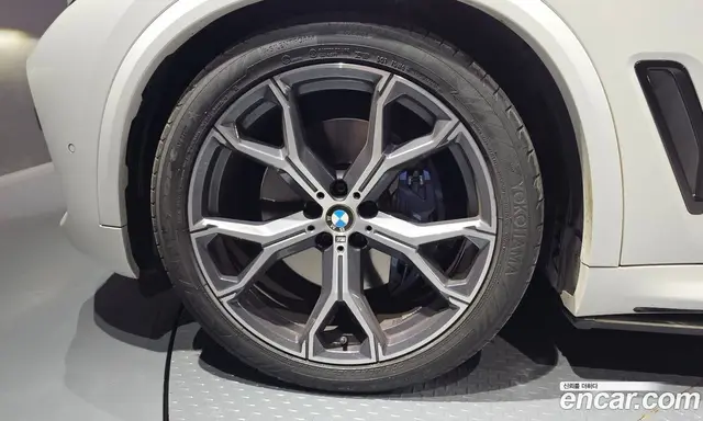 BMW X5 2023 3.0 автомат (гидро), миниатюра 5