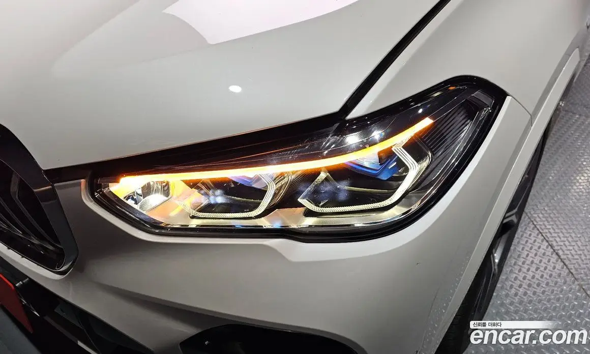 BMW X5 2023 3.0 автомат (гидро), фото 8