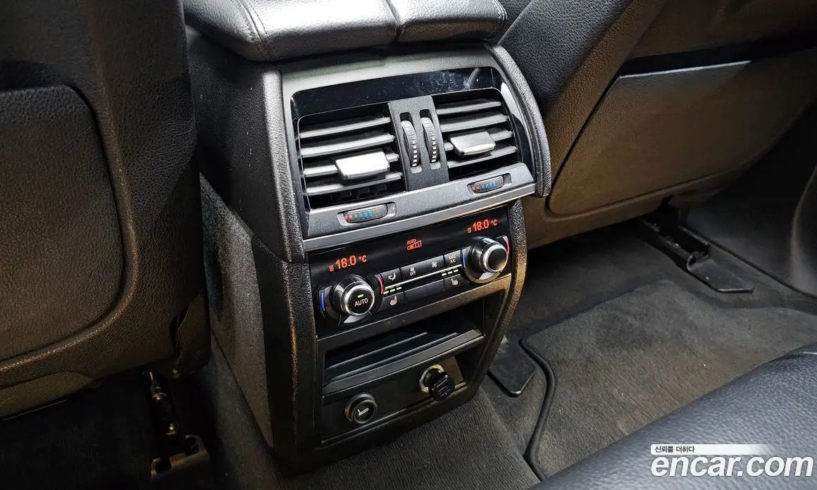 BMW X6 2016 3.0 автомат (гидро), фото 16