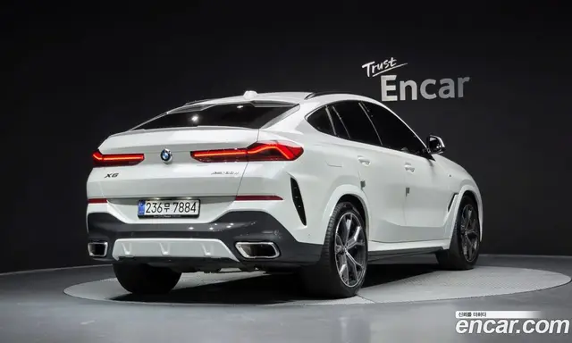 BMW X6 2024 3.0 автомат (гидро), миниатюра 2