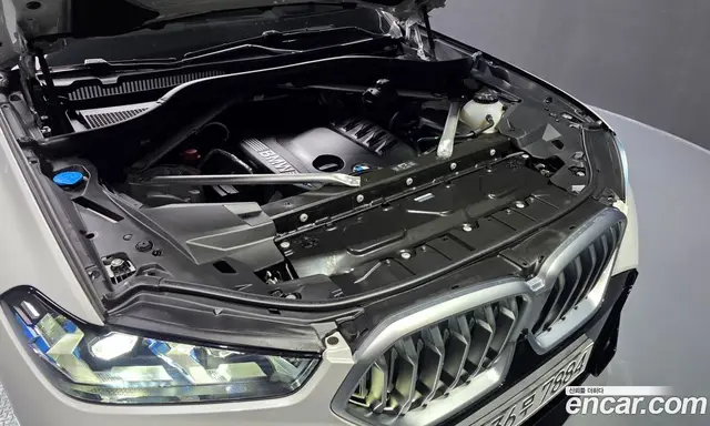 BMW X6 2024 3.0 автомат (гидро), миниатюра 6