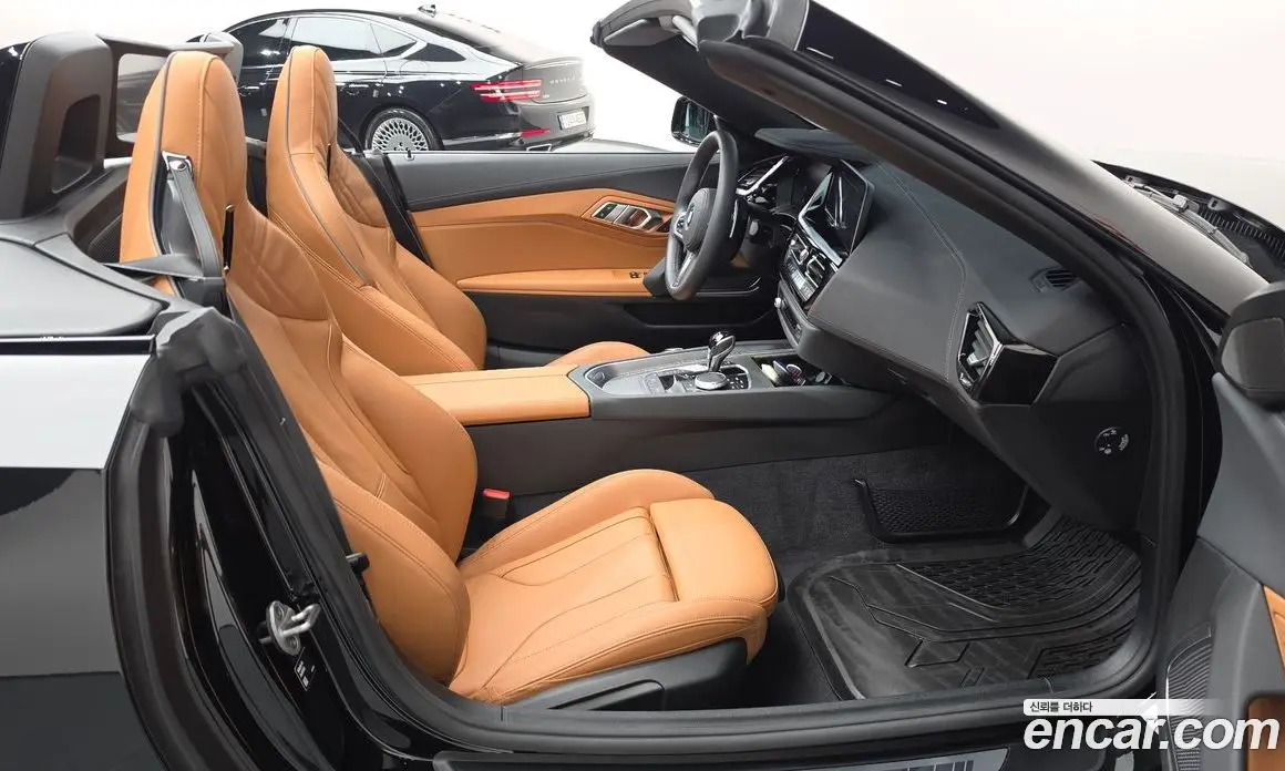 BMW Z4 2025 2.0 автомат (гидро), фото 16
