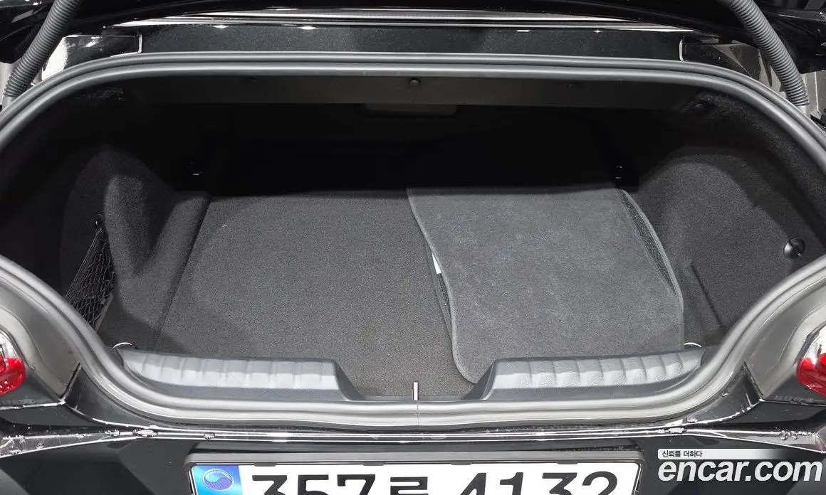 BMW Z4 2025 2.0 автомат (гидро), фото 23