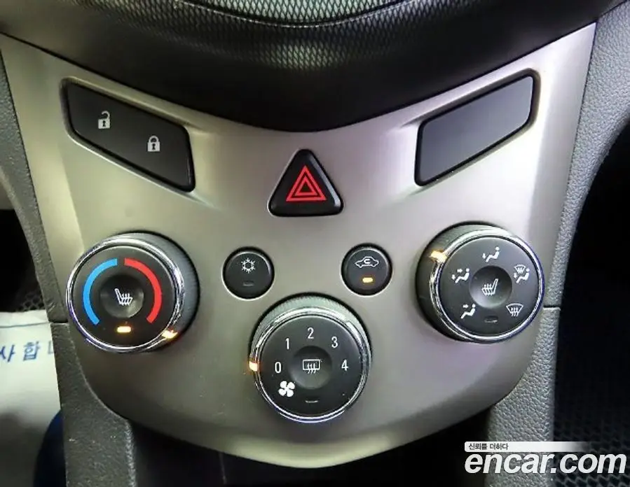 Chevrolet Aveo 2013 1.6 автомат (гидро), фото 13