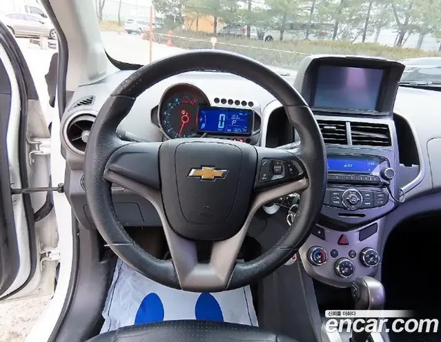 Chevrolet Aveo 2013 1.6 автомат (гидро), миниатюра 8