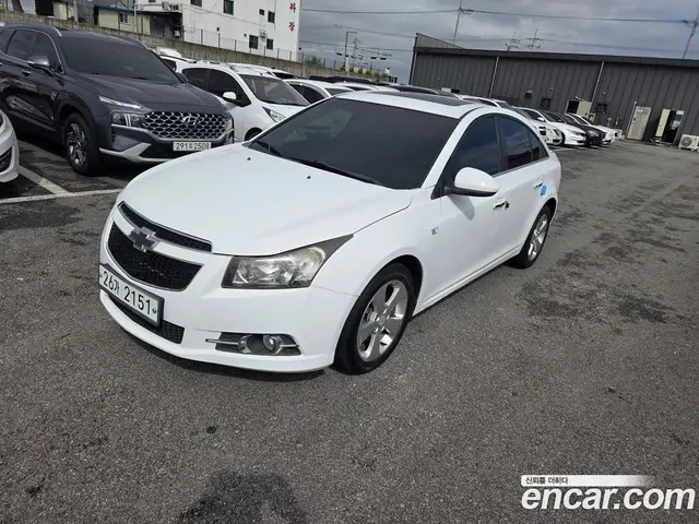 Chevrolet Cruze 2011 2.0 автомат (гидро), миниатюра 4