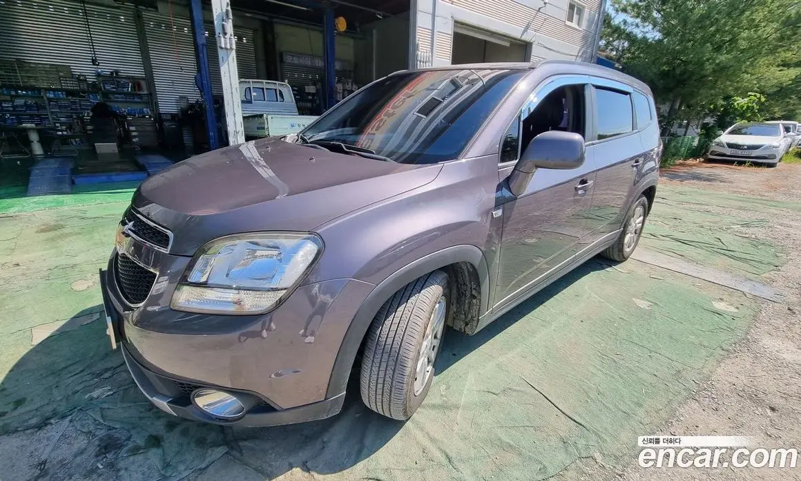 Chevrolet Orlando 2011 2.0 автомат (гидро), фото 11