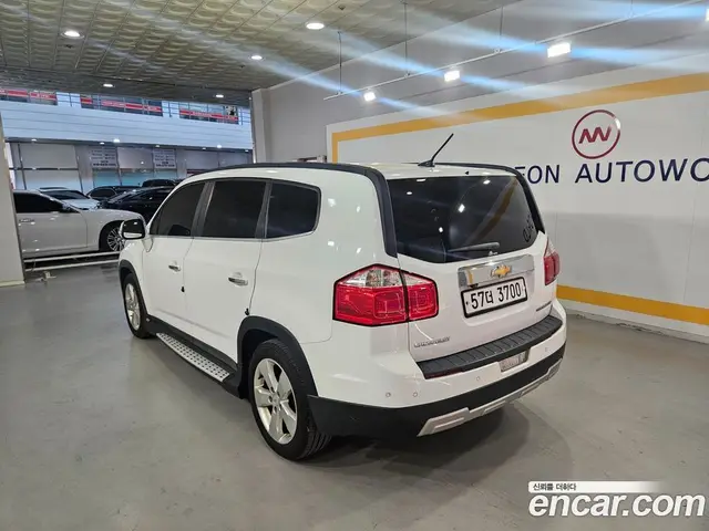 Chevrolet Orlando 2015 2.0 автомат (гидро), миниатюра 3